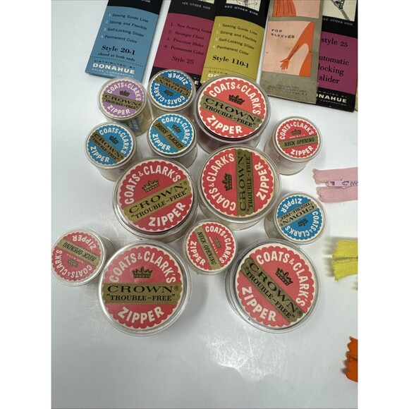 28x Large Lot Vintage Zippers USA - Coats & Clark's Talon Neck Openings Dress - Picture 8 of 11